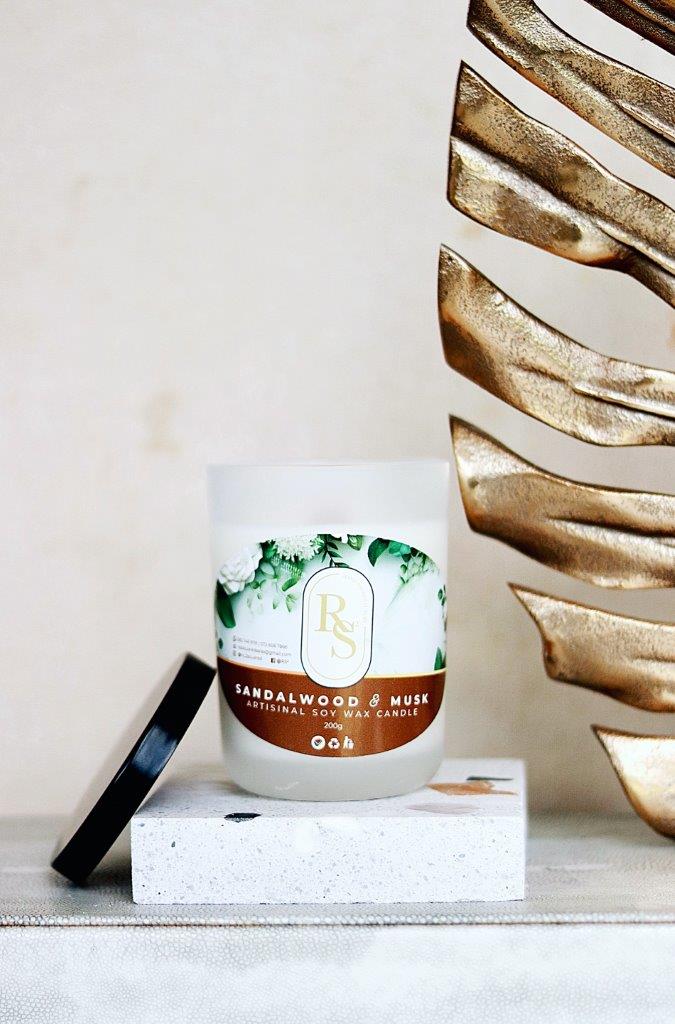 candle 200g sandalwood and musk 002 Rs² Candle – Sandalwood & Musk 200gr