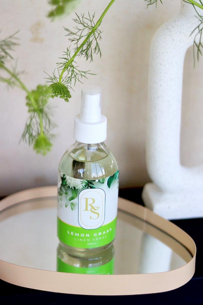 linen spray 200ml lemon grass 3 Rs² Linen Spray – Lemongrass 200ml